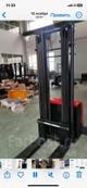 Штабелёр электрический г/п 2т / 5 м, самоходный с платформой во Владивостоке